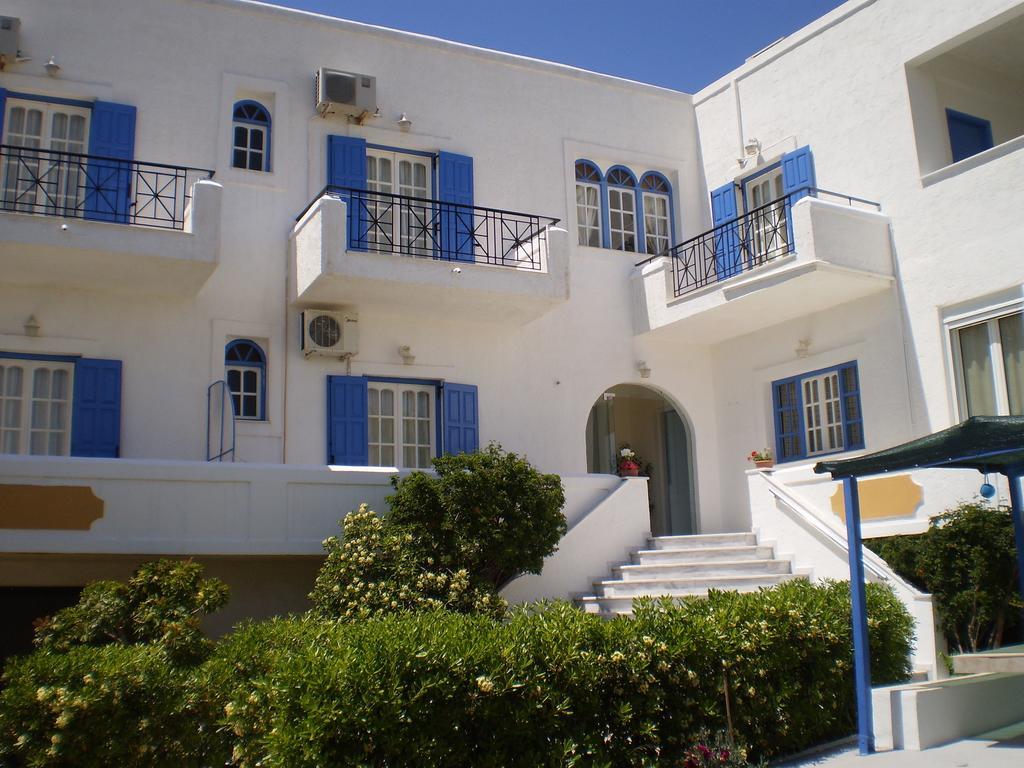 Hotel Barbara II Agia Marina  Exteriér fotografie