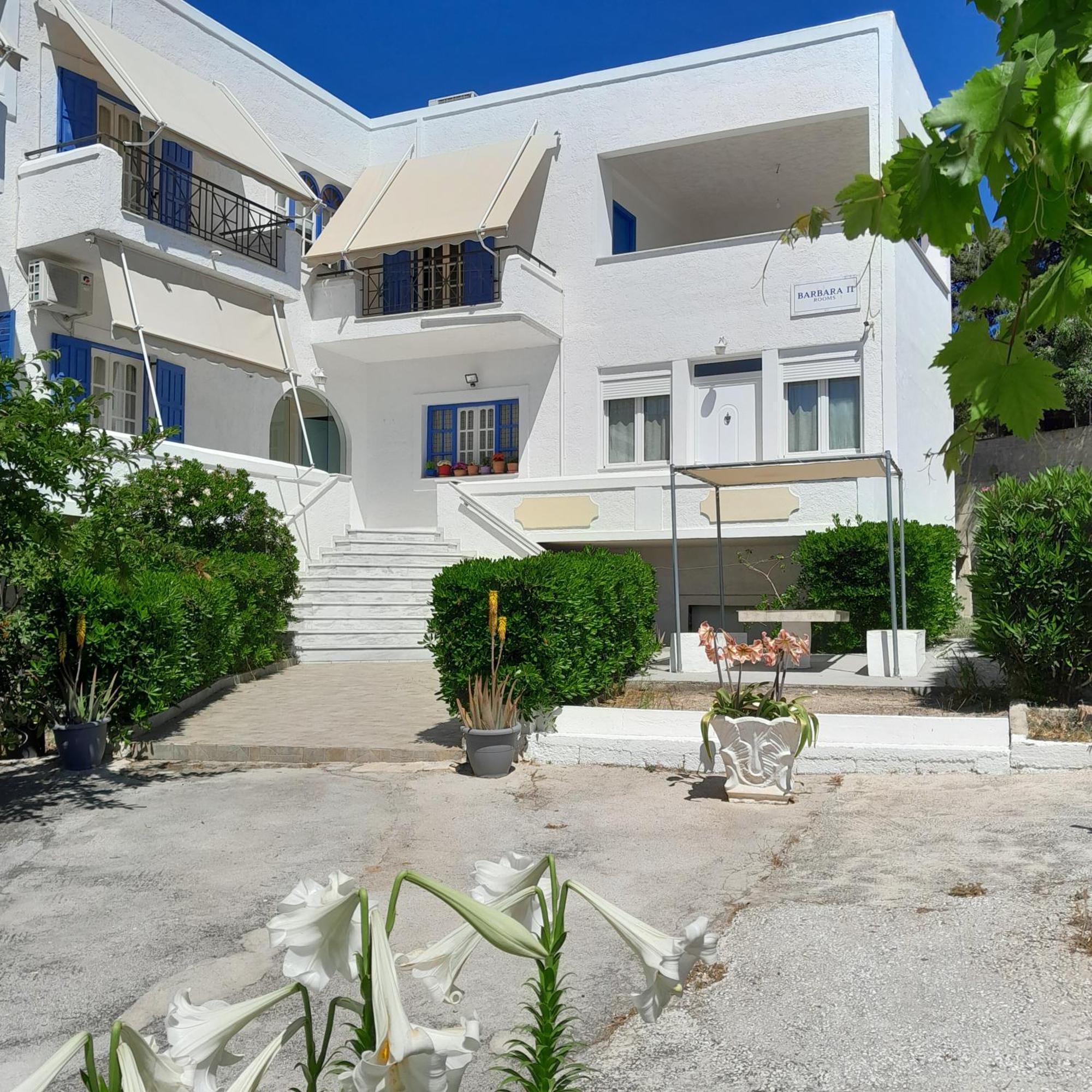 Hotel Barbara II Agia Marina  Exteriér fotografie
